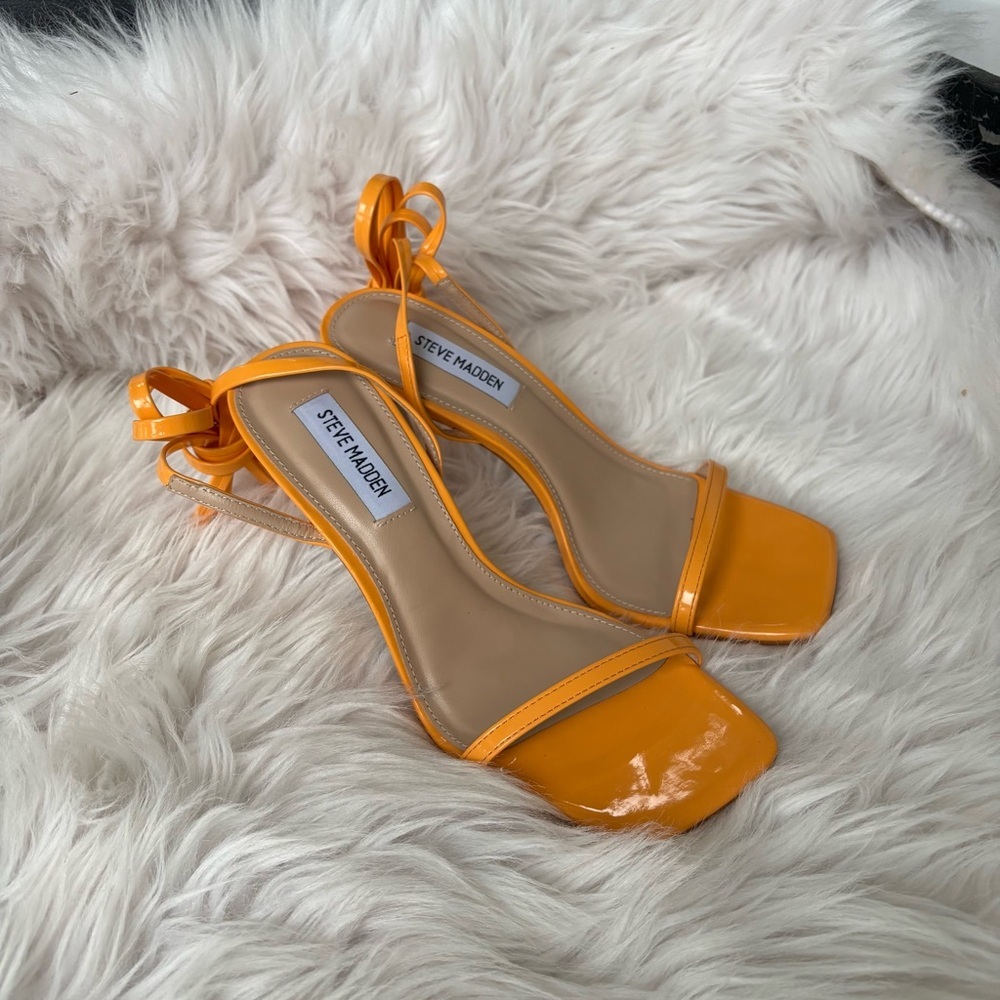 Steve Madden Bold Orange Strappy Heels - Picture 4 of 6